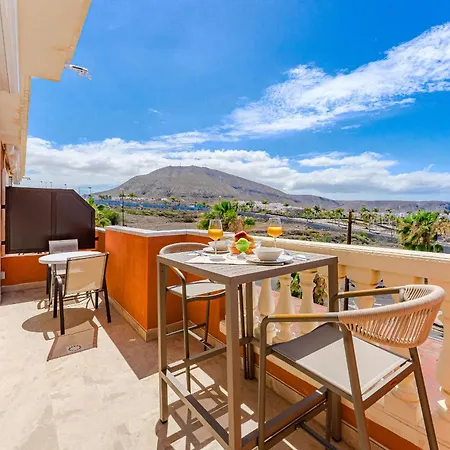 Summer Dreams, With Sea View Apartment